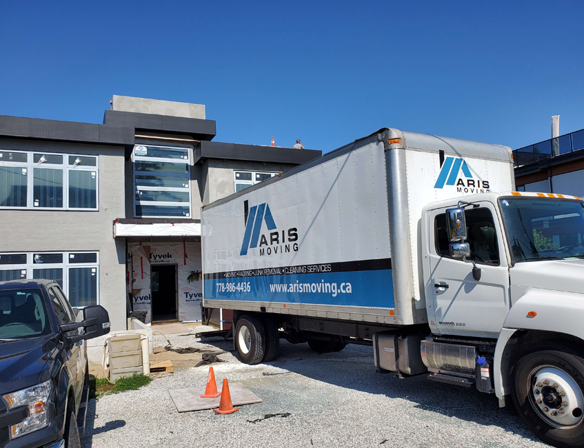 Moving Truck For Senior Citizen